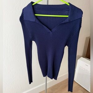 Navy blue ribbed long sleeve collared cropped sweater